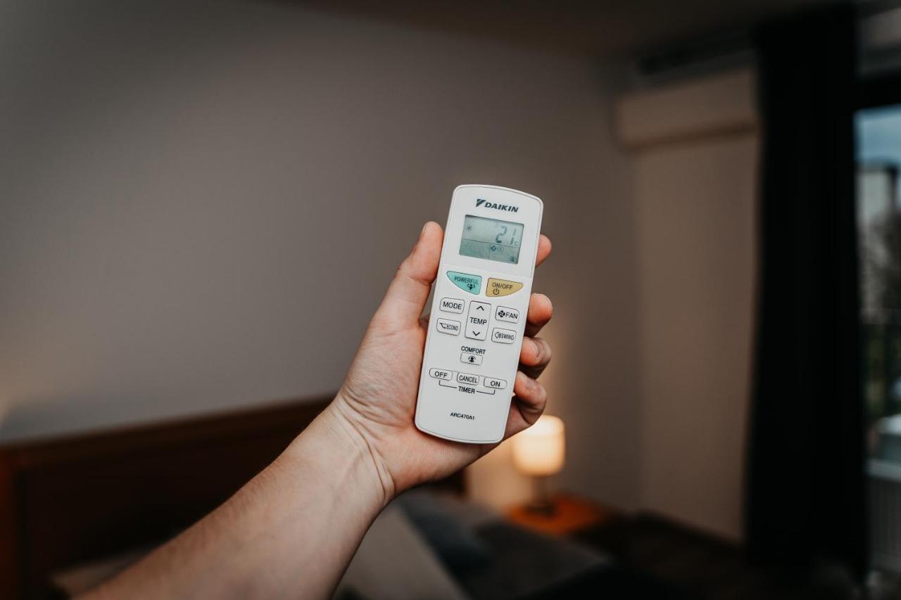 Old Town City Center Apartment 2 - Private Parking Included Kosice Ngoại thất bức ảnh