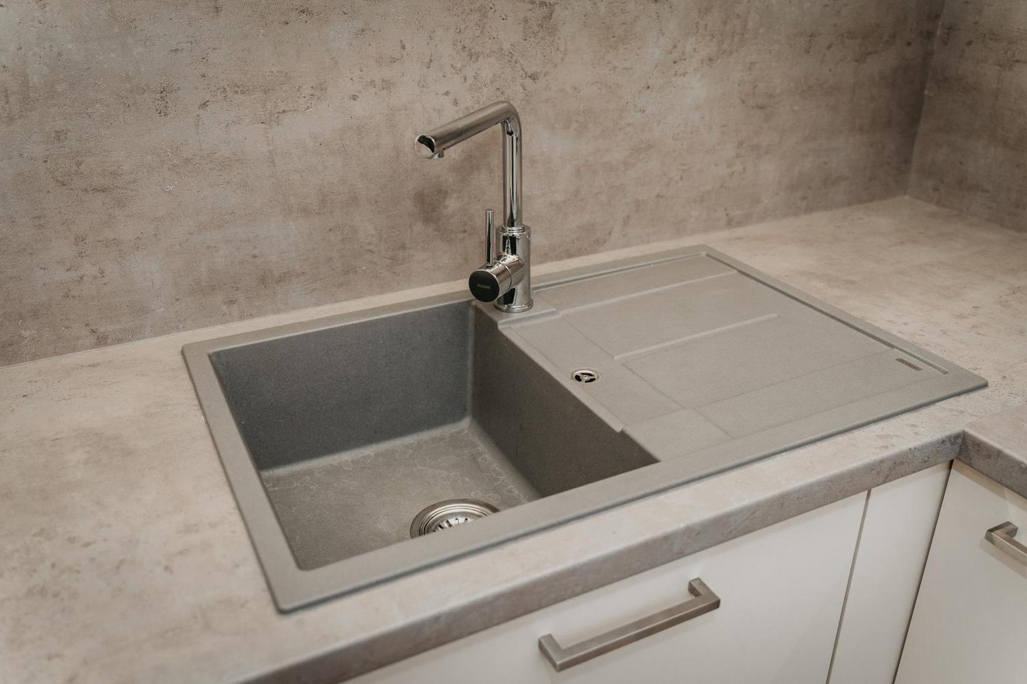 Old Town City Center Apartment 2 - Private Parking Included Kosice Ngoại thất bức ảnh